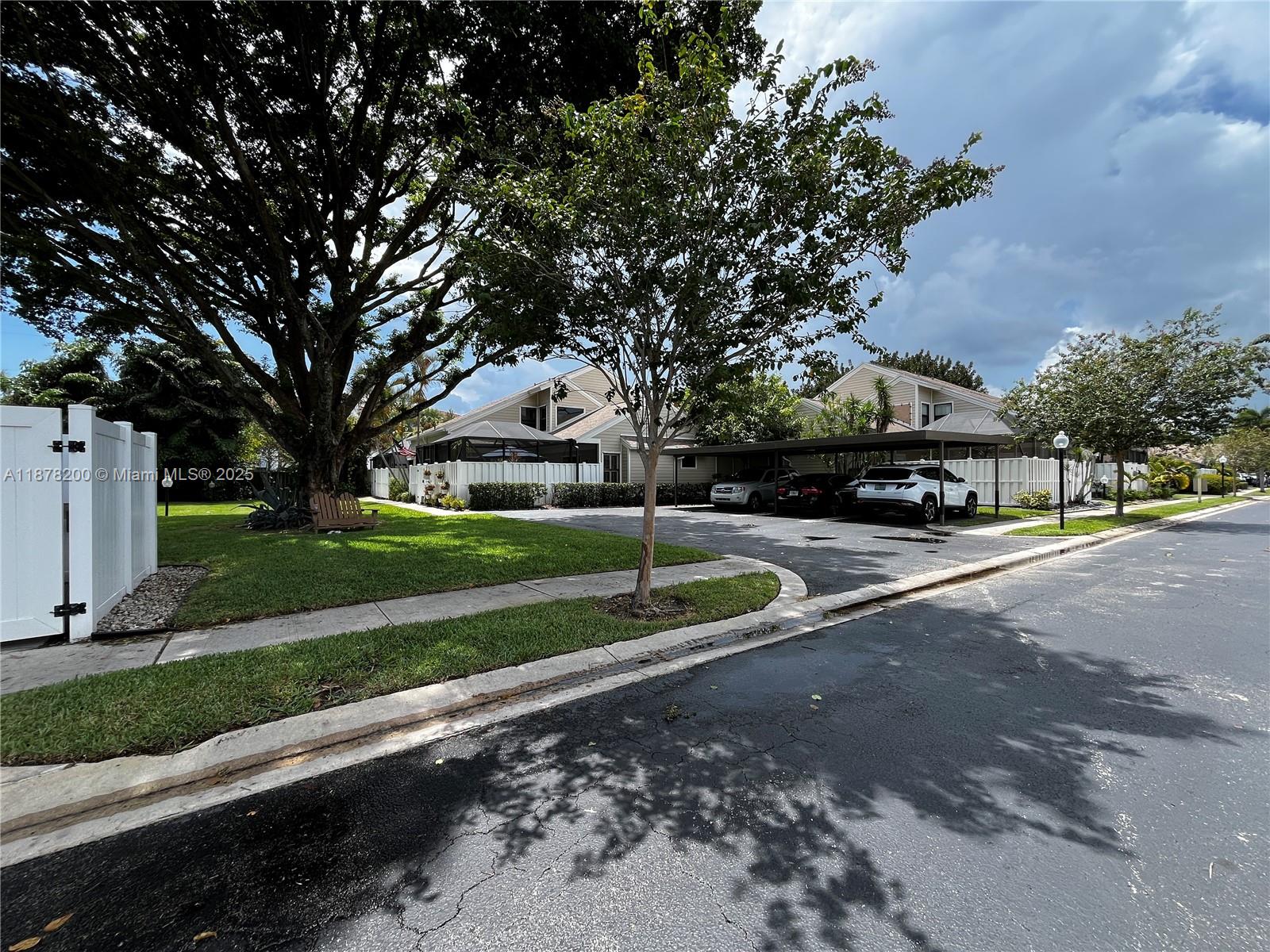 View photos, virtual tours, details... 601 Summerwinds Ln