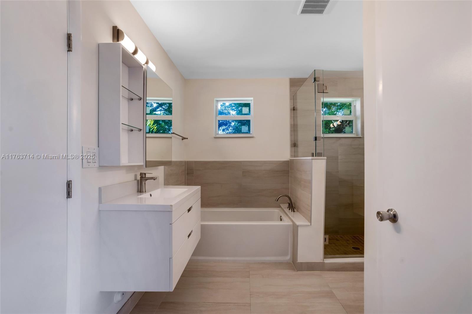 FLA FRUIT LANDS CO SUB NO - Residential