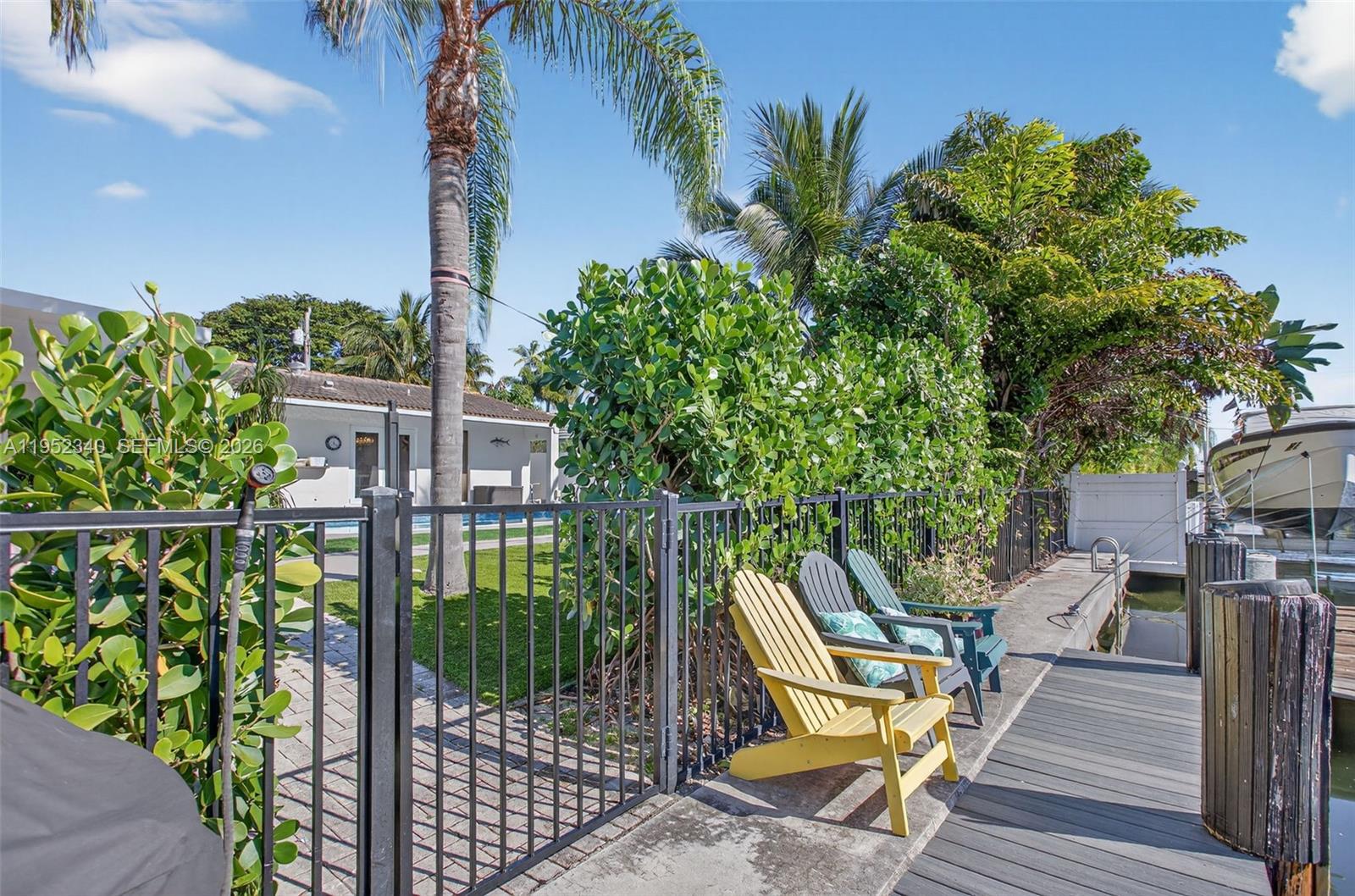 LANDINGS FIRST SEC - Residential