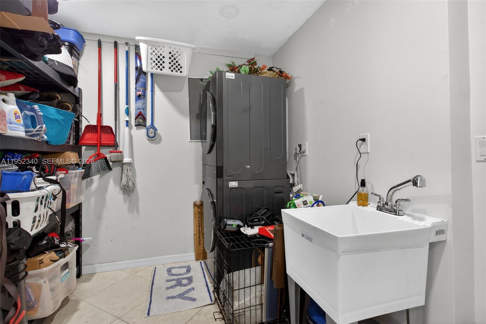 LANDINGS FIRST SEC - Residential