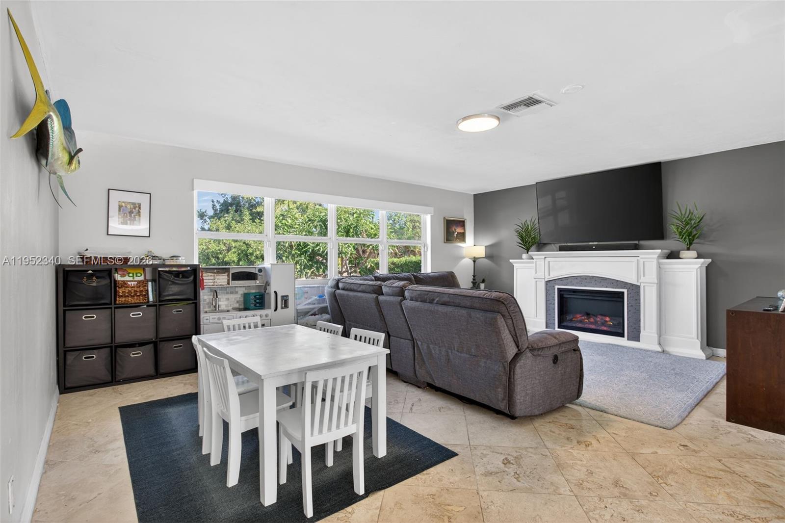 LANDINGS FIRST SEC - Residential