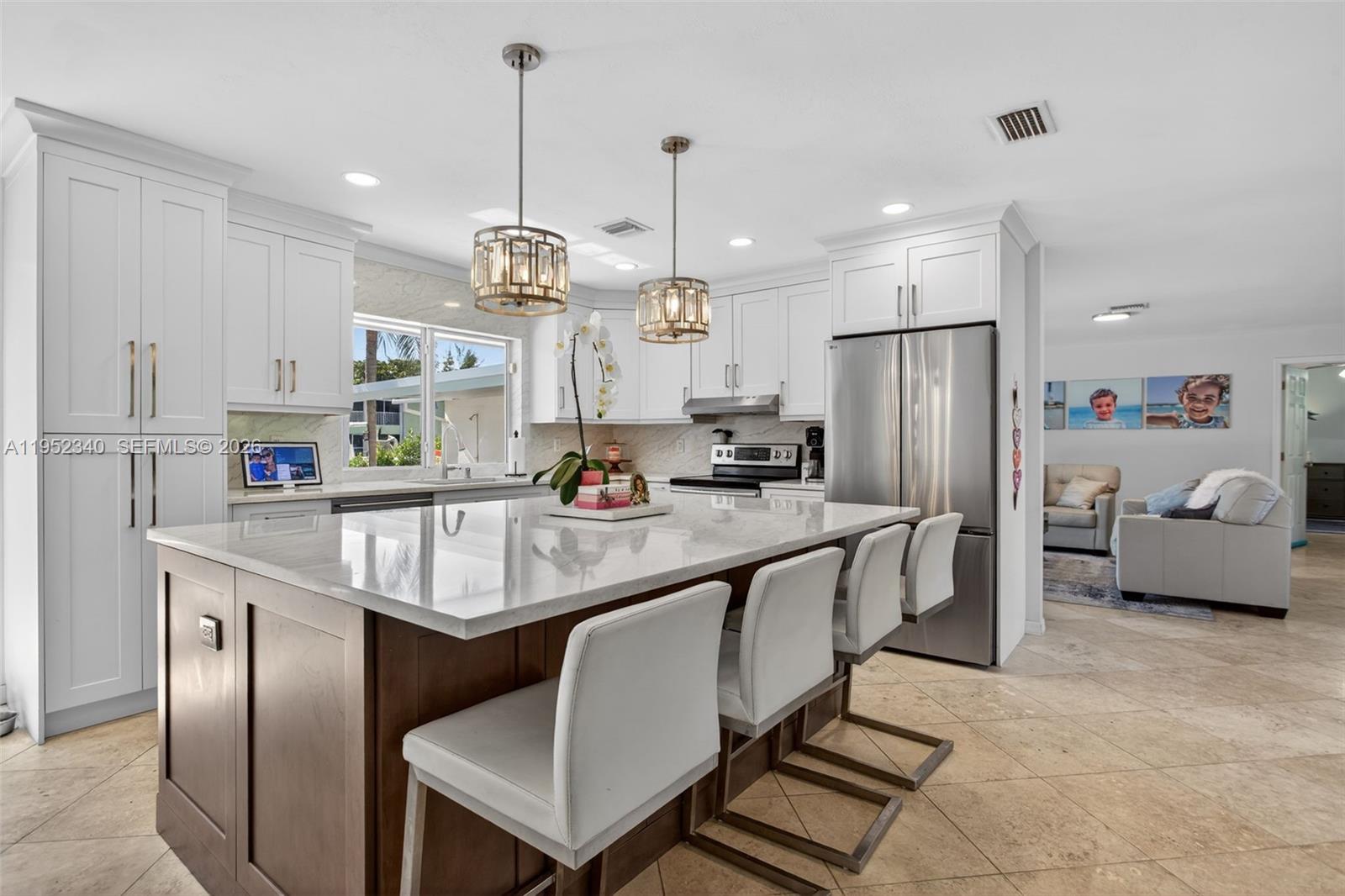 LANDINGS FIRST SEC - Residential