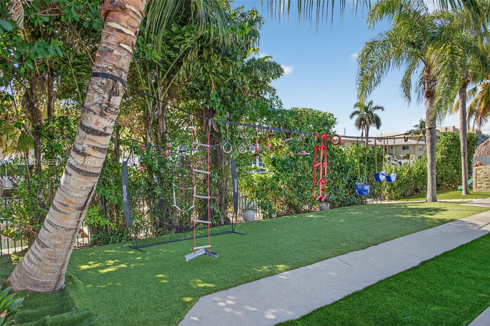 LANDINGS FIRST SEC - Residential