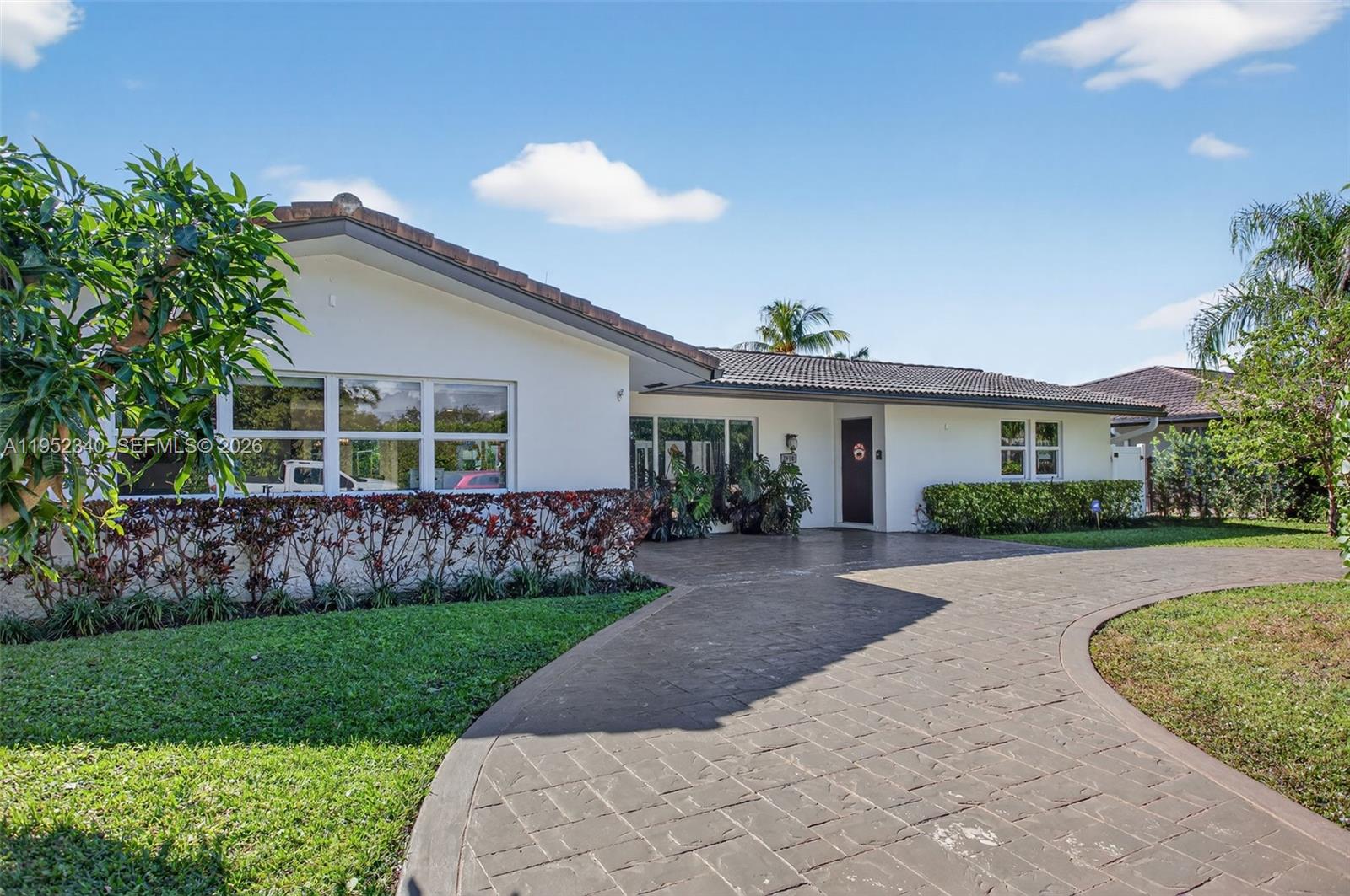 LANDINGS FIRST SEC - Residential