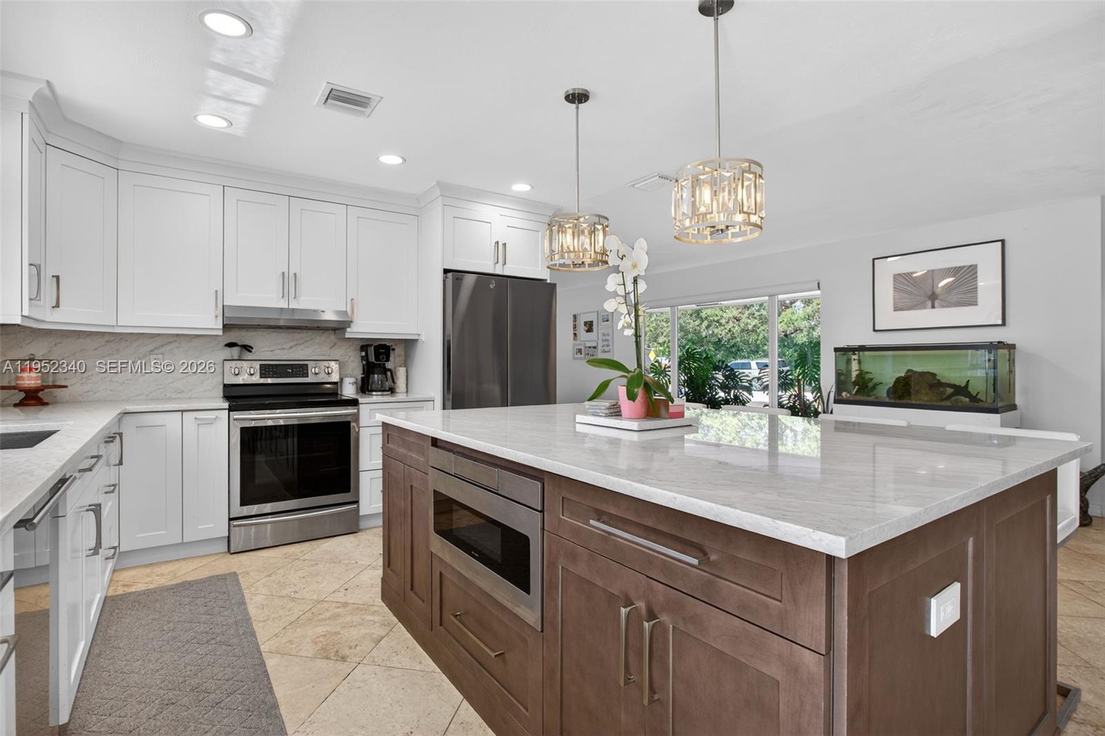 LANDINGS FIRST SEC - Residential