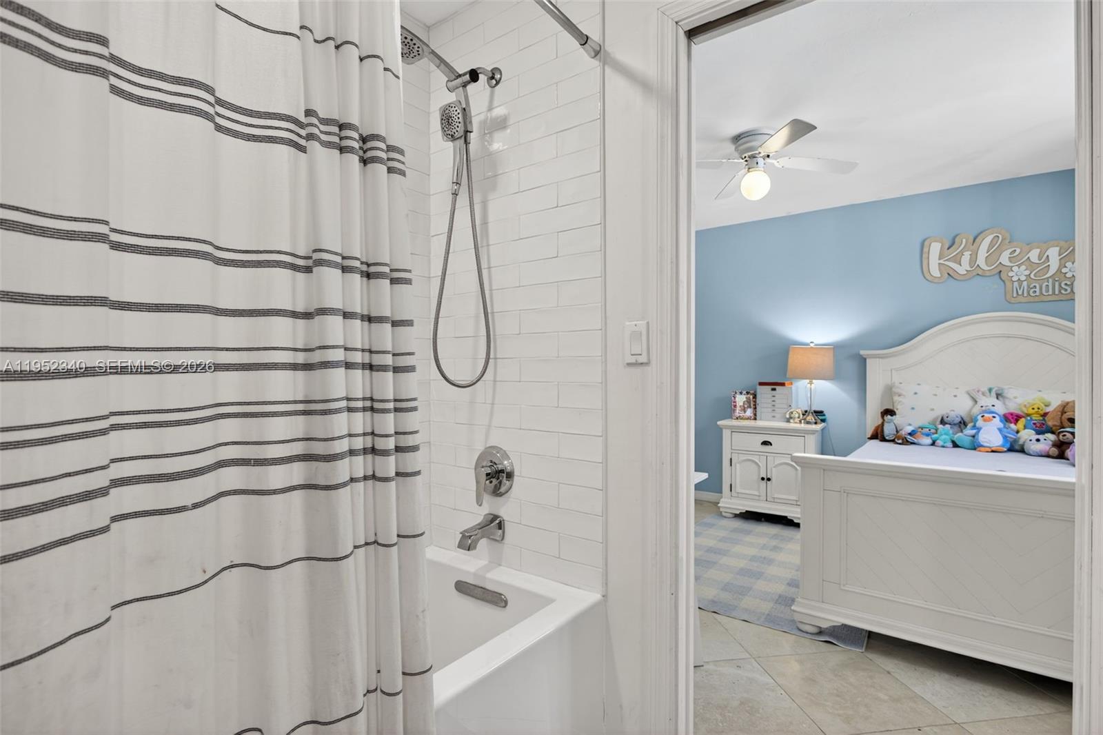 LANDINGS FIRST SEC - Residential