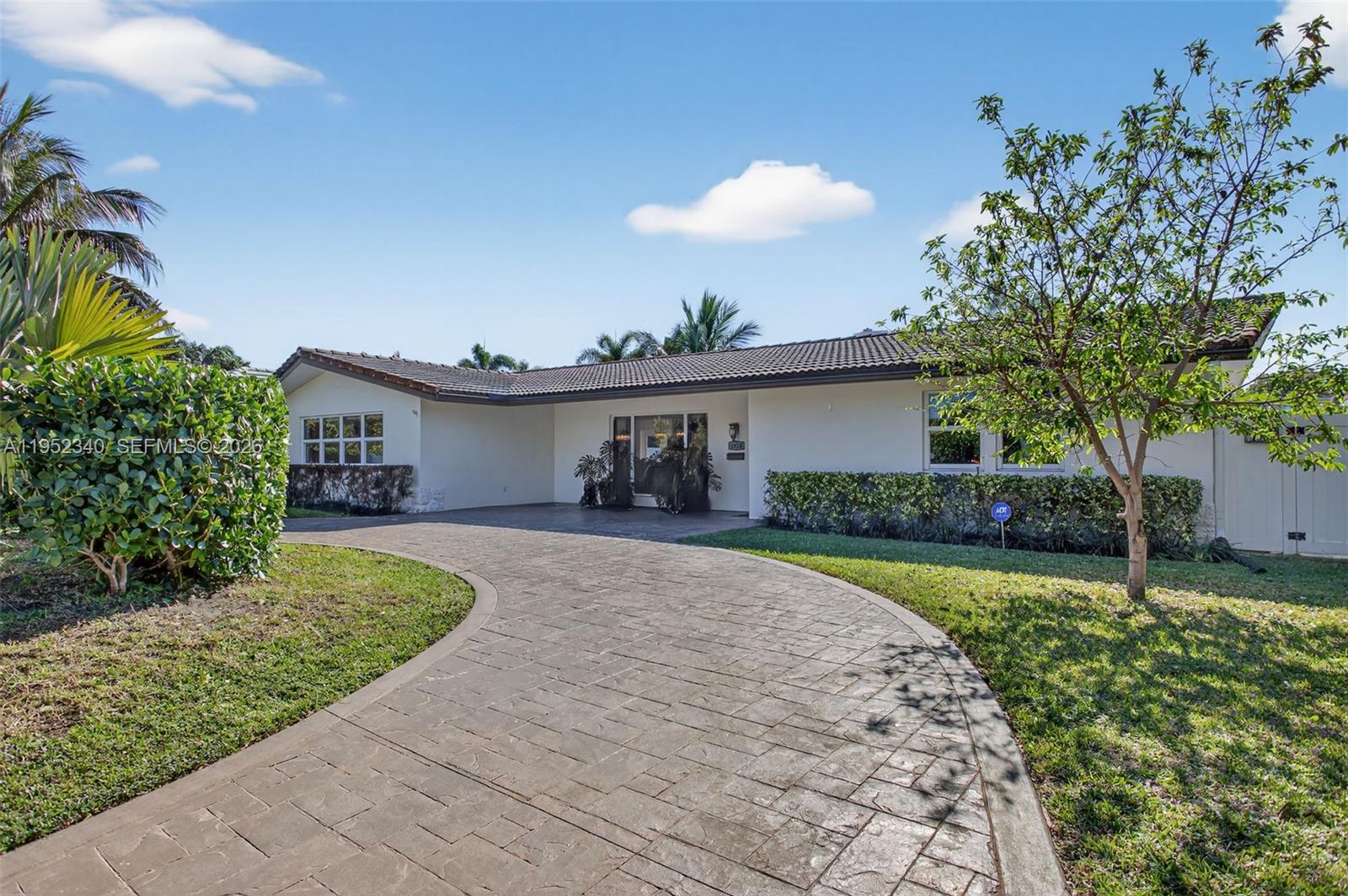 LANDINGS FIRST SEC - Residential