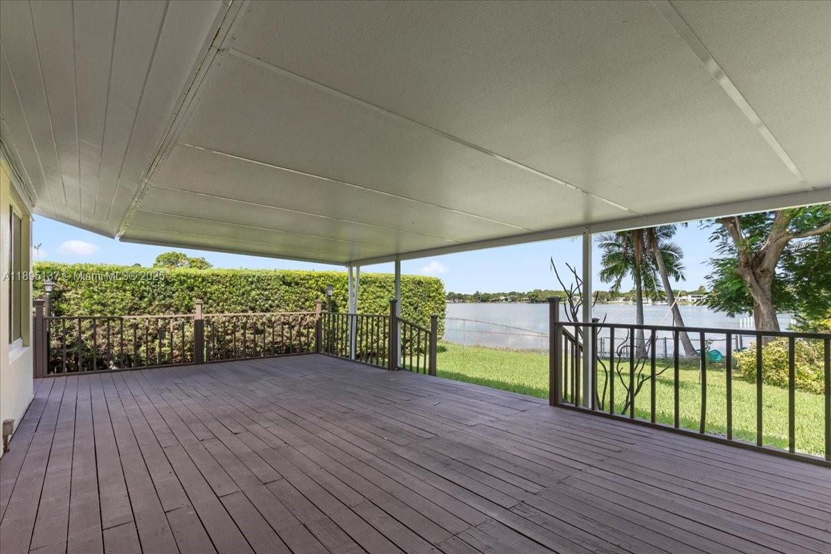 GREYKNOLL ESTATES - Residential