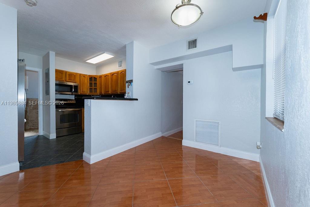 POMPANO BEACH HIGHLANDS - Residential