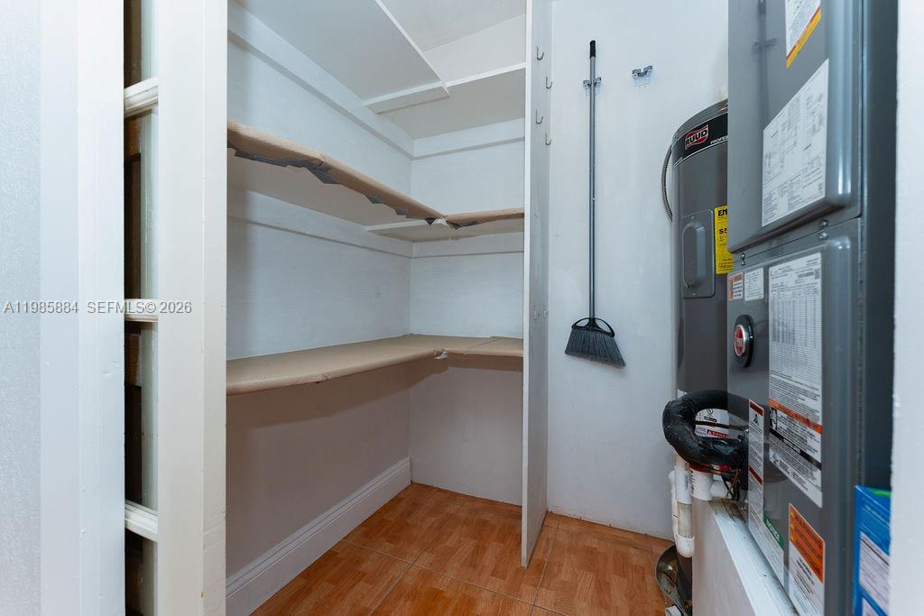 POMPANO BEACH HIGHLANDS - Residential