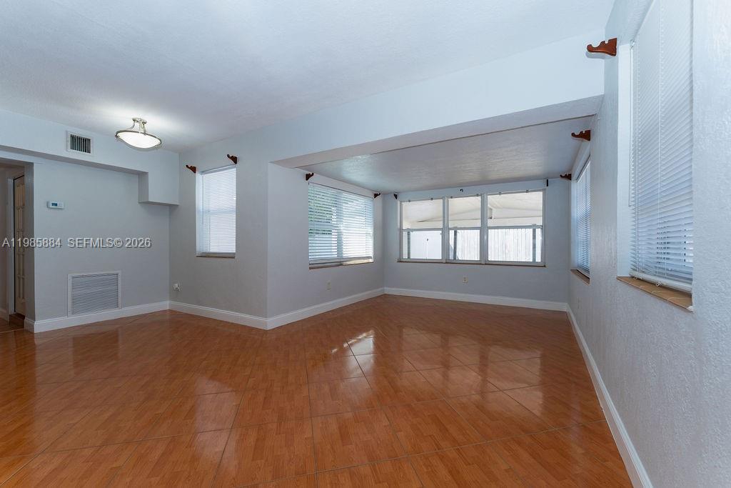 POMPANO BEACH HIGHLANDS - Residential