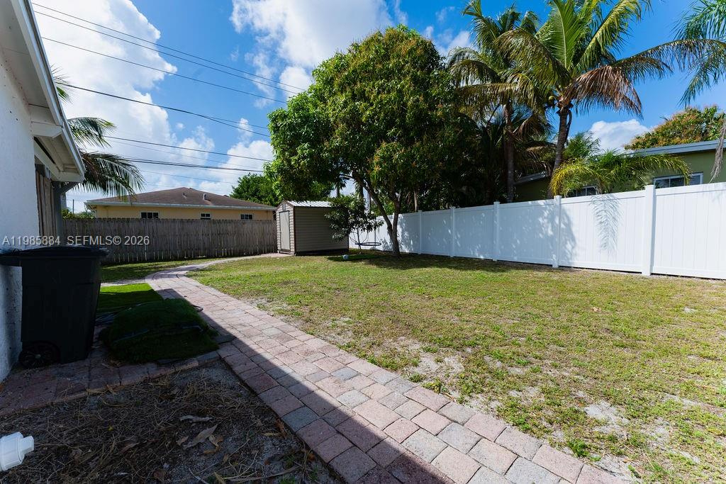 POMPANO BEACH HIGHLANDS - Residential