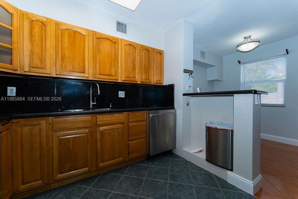 POMPANO BEACH HIGHLANDS - Residential