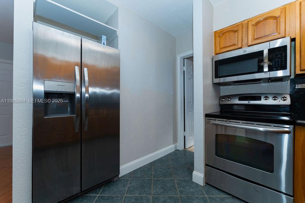 POMPANO BEACH HIGHLANDS - Residential