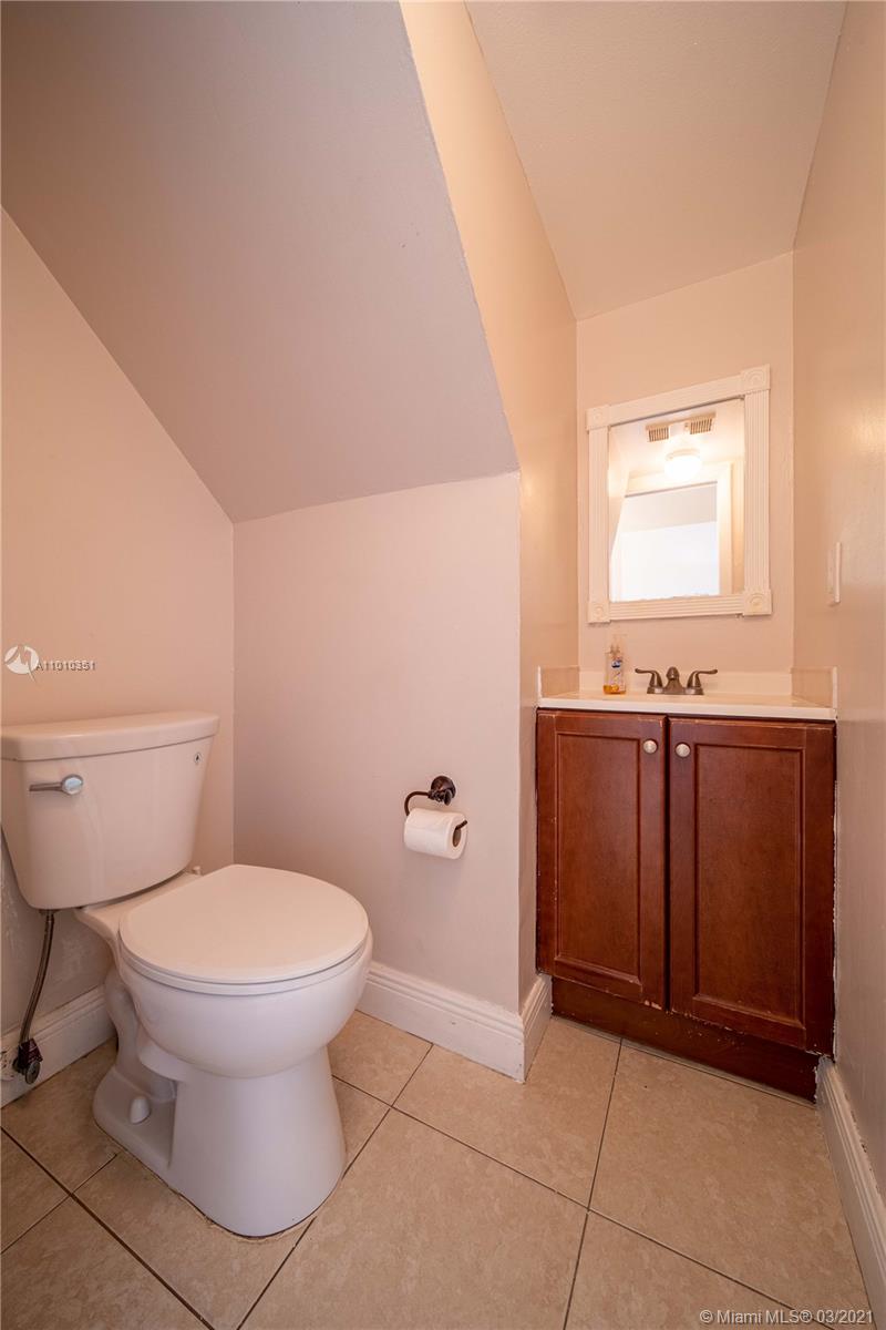 KENDALL CENTER - Residential