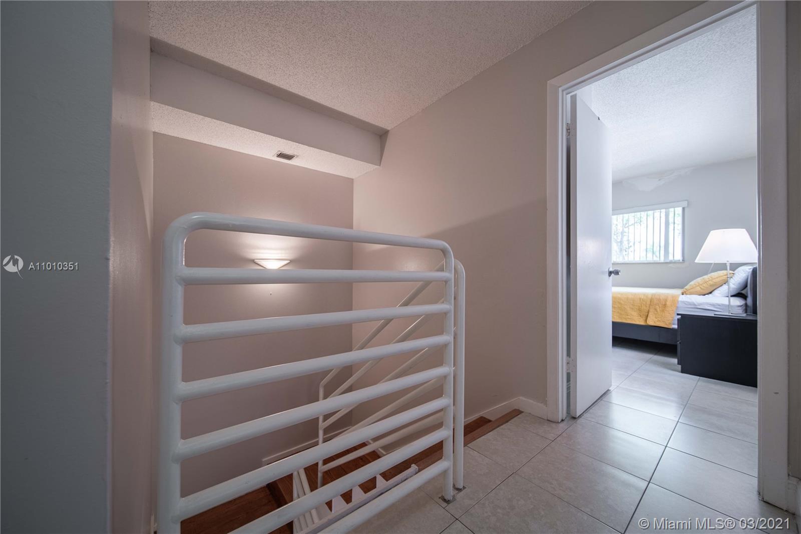 KENDALL CENTER - Residential