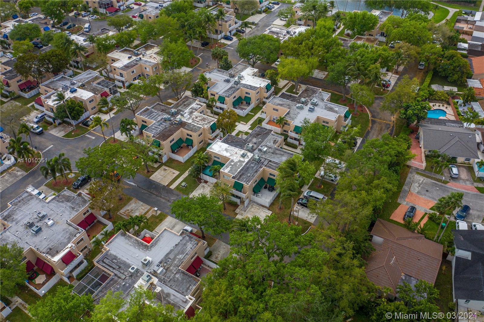 KENDALL CENTER - Residential