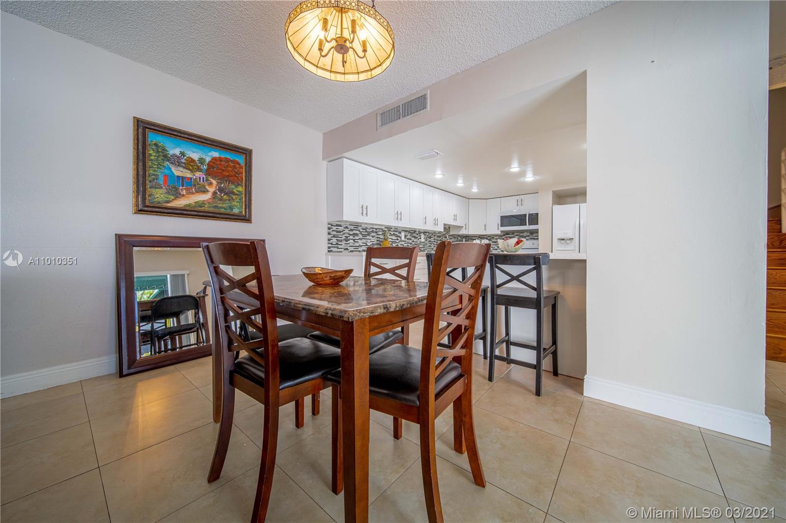 KENDALL CENTER - Residential