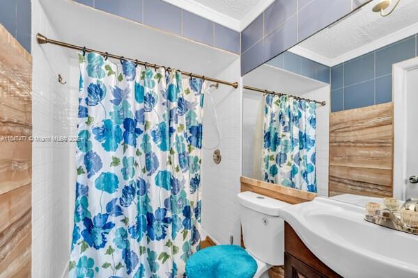 VILLA HOMES AT THE MOORS - Residential