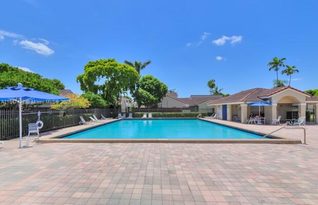 VILLA HOMES AT THE MOORS - Residential