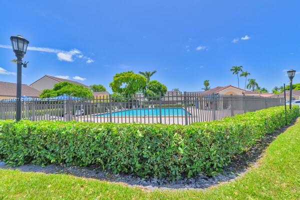 VILLA HOMES AT THE MOORS - Residential