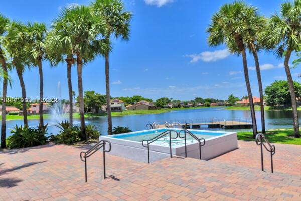 VILLA HOMES AT THE MOORS - Residential