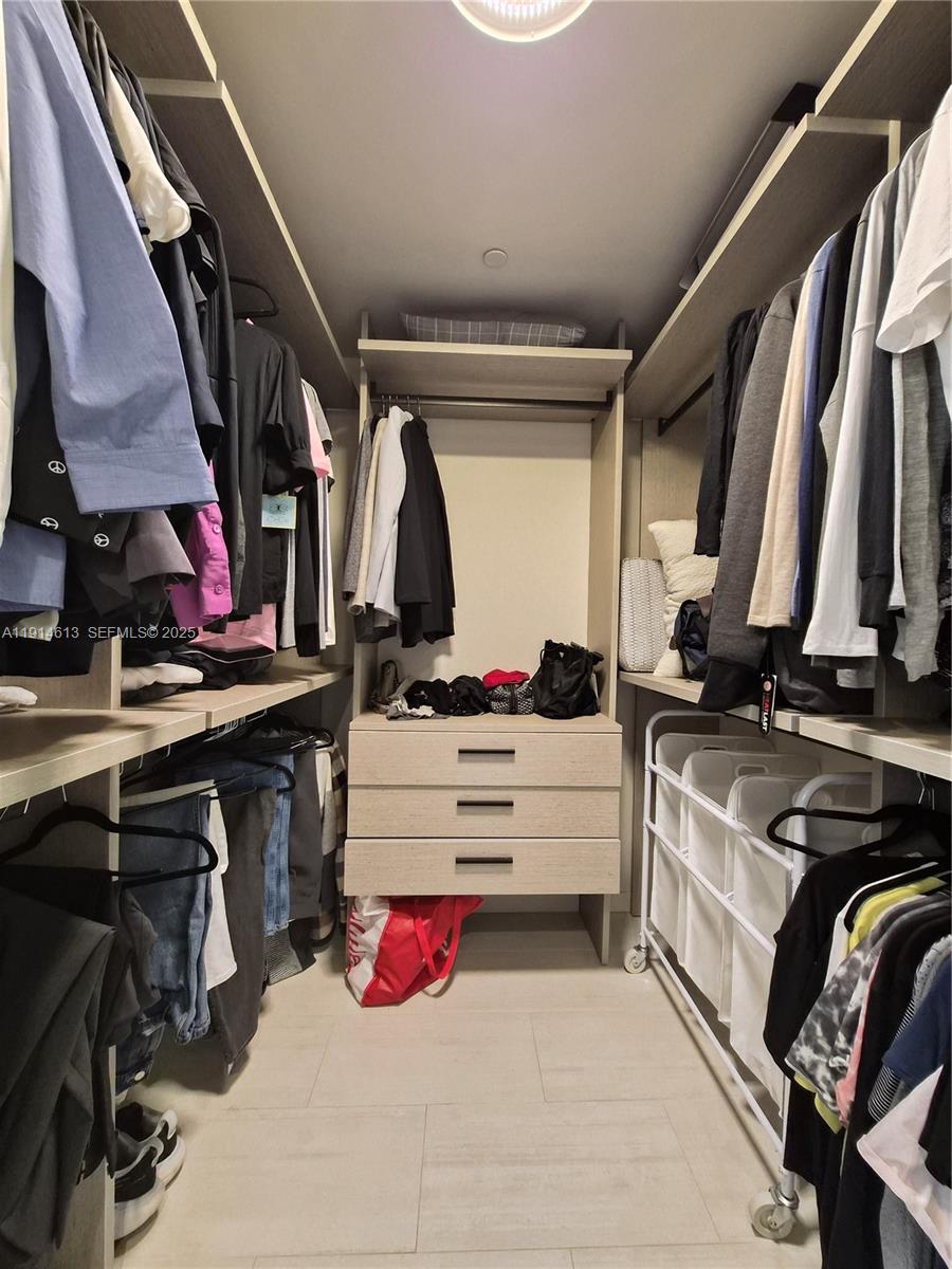 BRICKELL FLATIRON CONDO - Residential