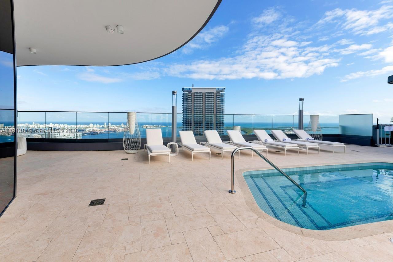 BRICKELL FLATIRON CONDO - Residential
