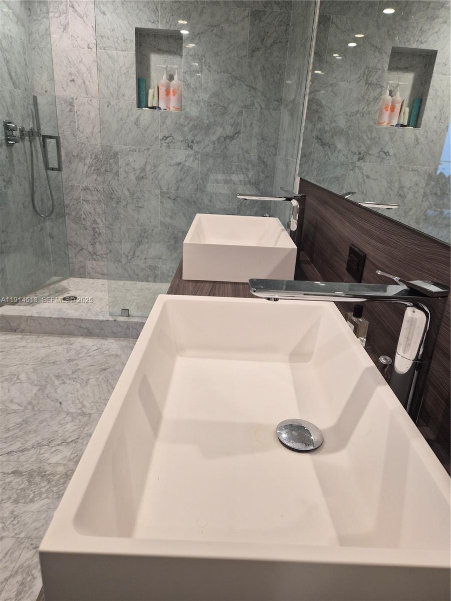 BRICKELL FLATIRON CONDO - Residential