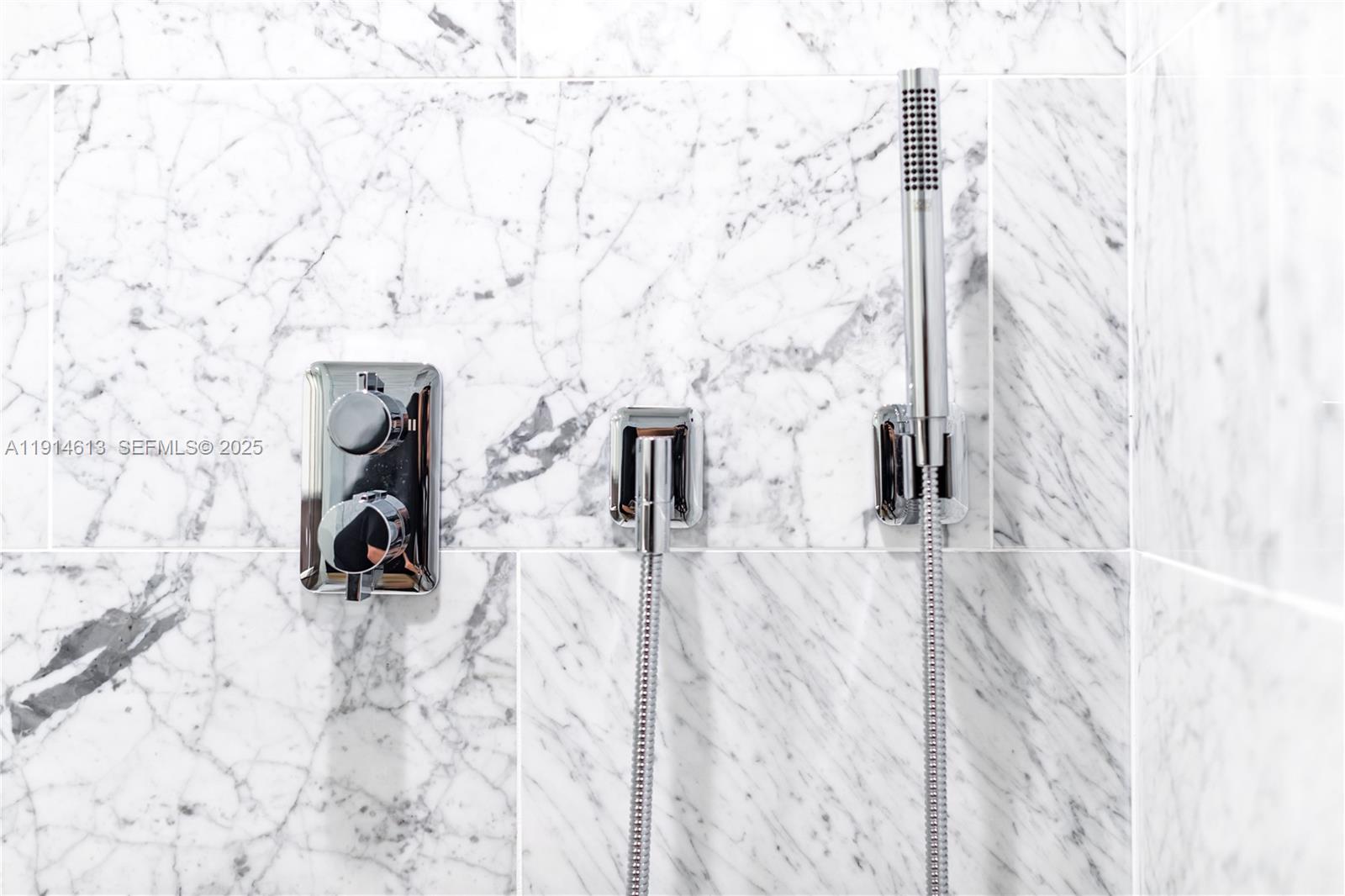 BRICKELL FLATIRON CONDO - Residential