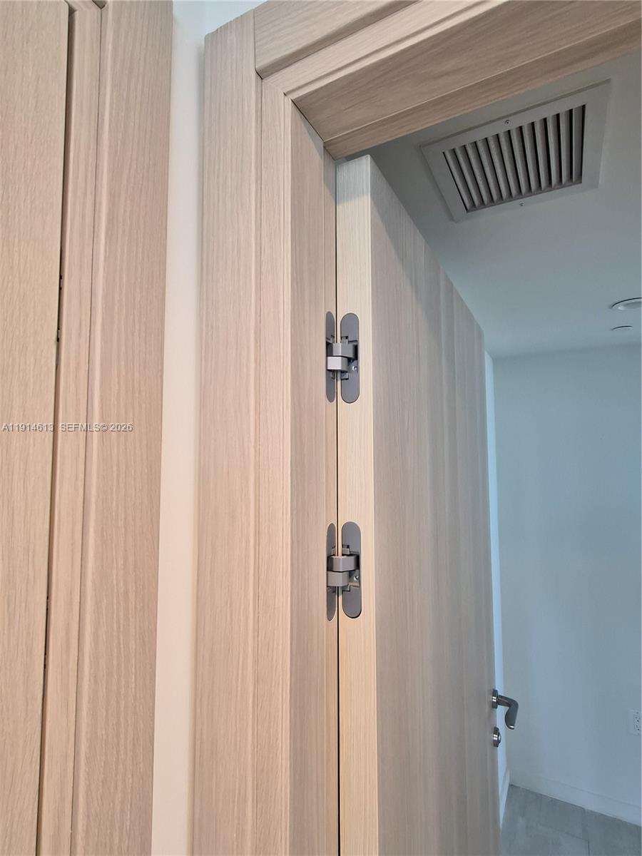 BRICKELL FLATIRON CONDO - Residential