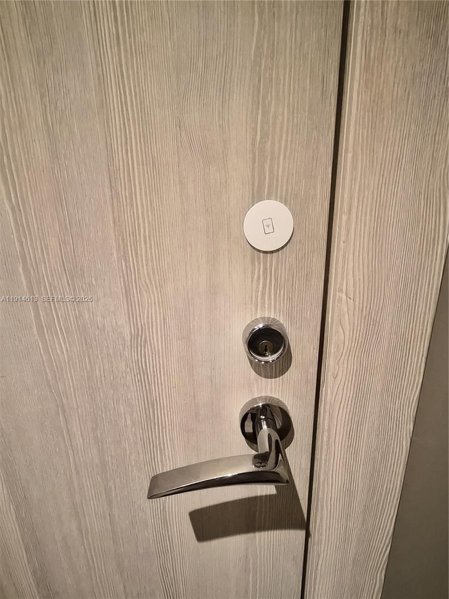 BRICKELL FLATIRON CONDO - Residential