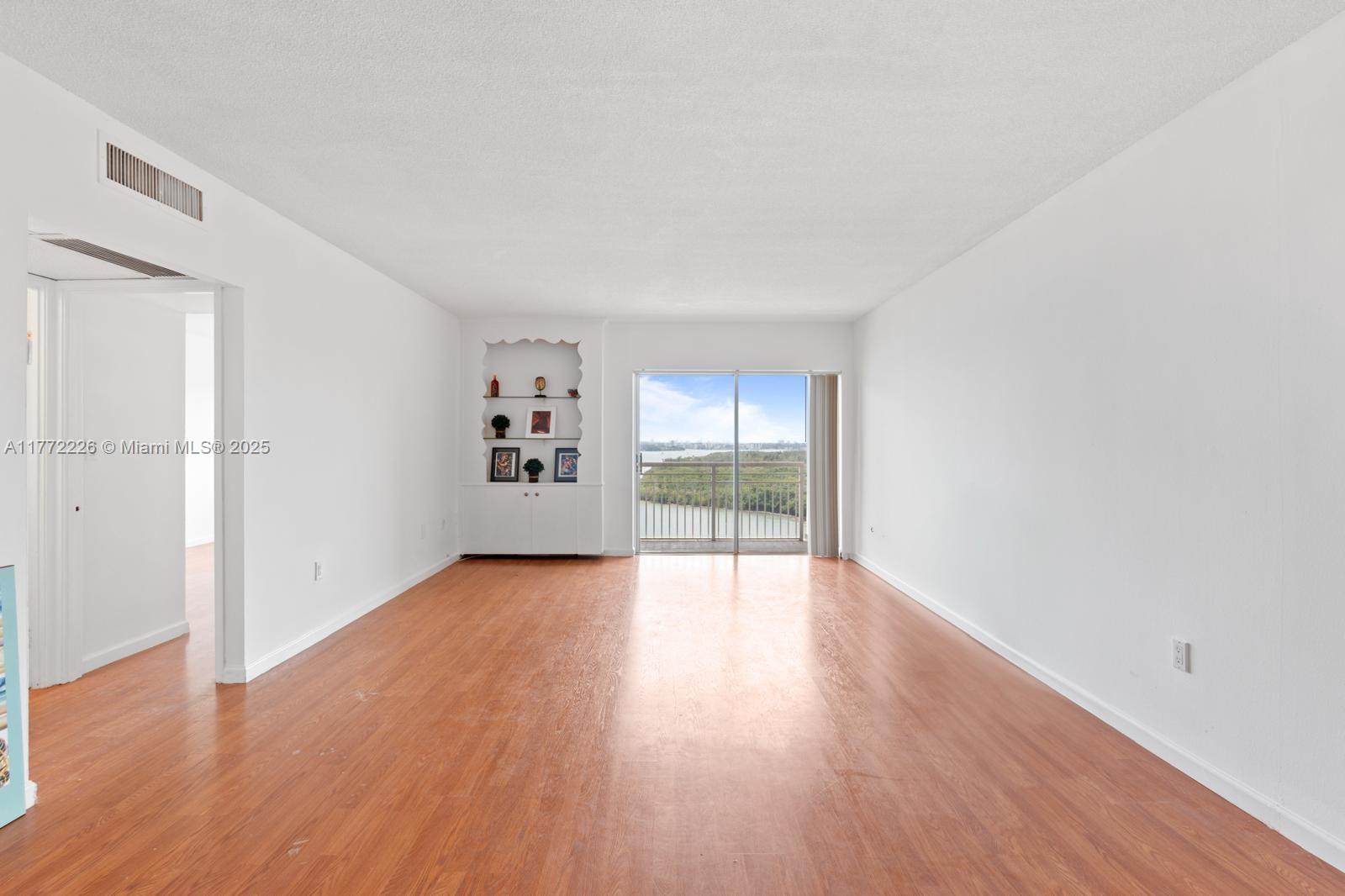 COASTAL TOWERS CONDO - Residential