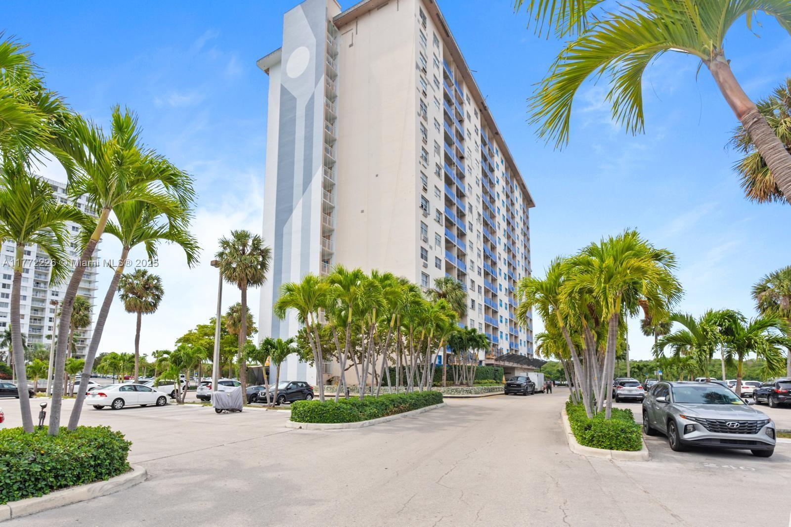 COASTAL TOWERS CONDO - Residential