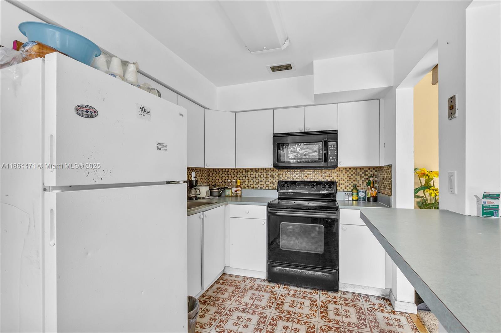 CAROL CITY 5TH ADDN - Residential