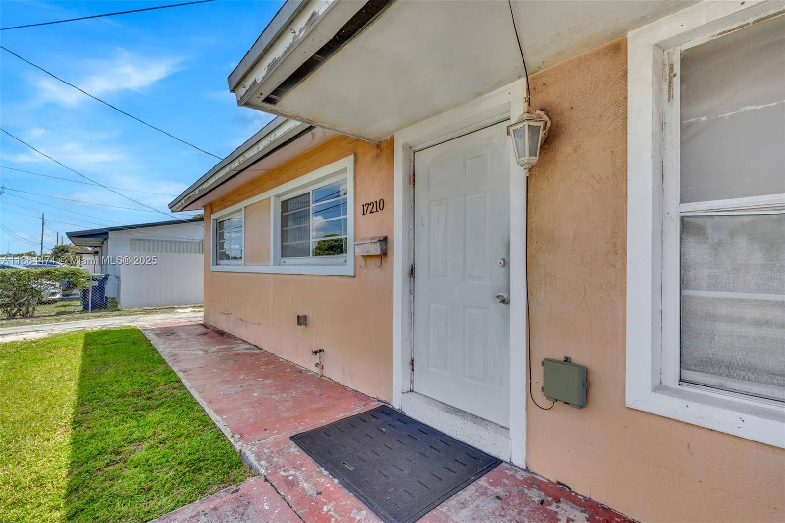 CAROL CITY 5TH ADDN - Residential