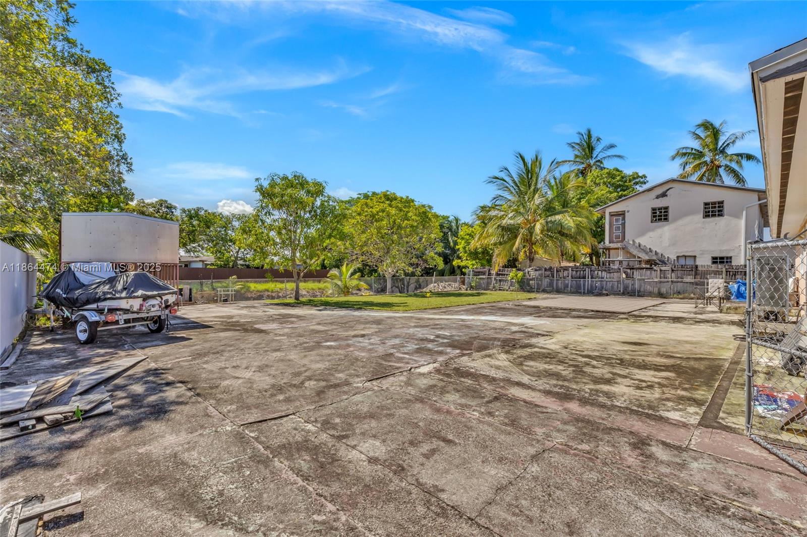 CAROL CITY 5TH ADDN - Residential