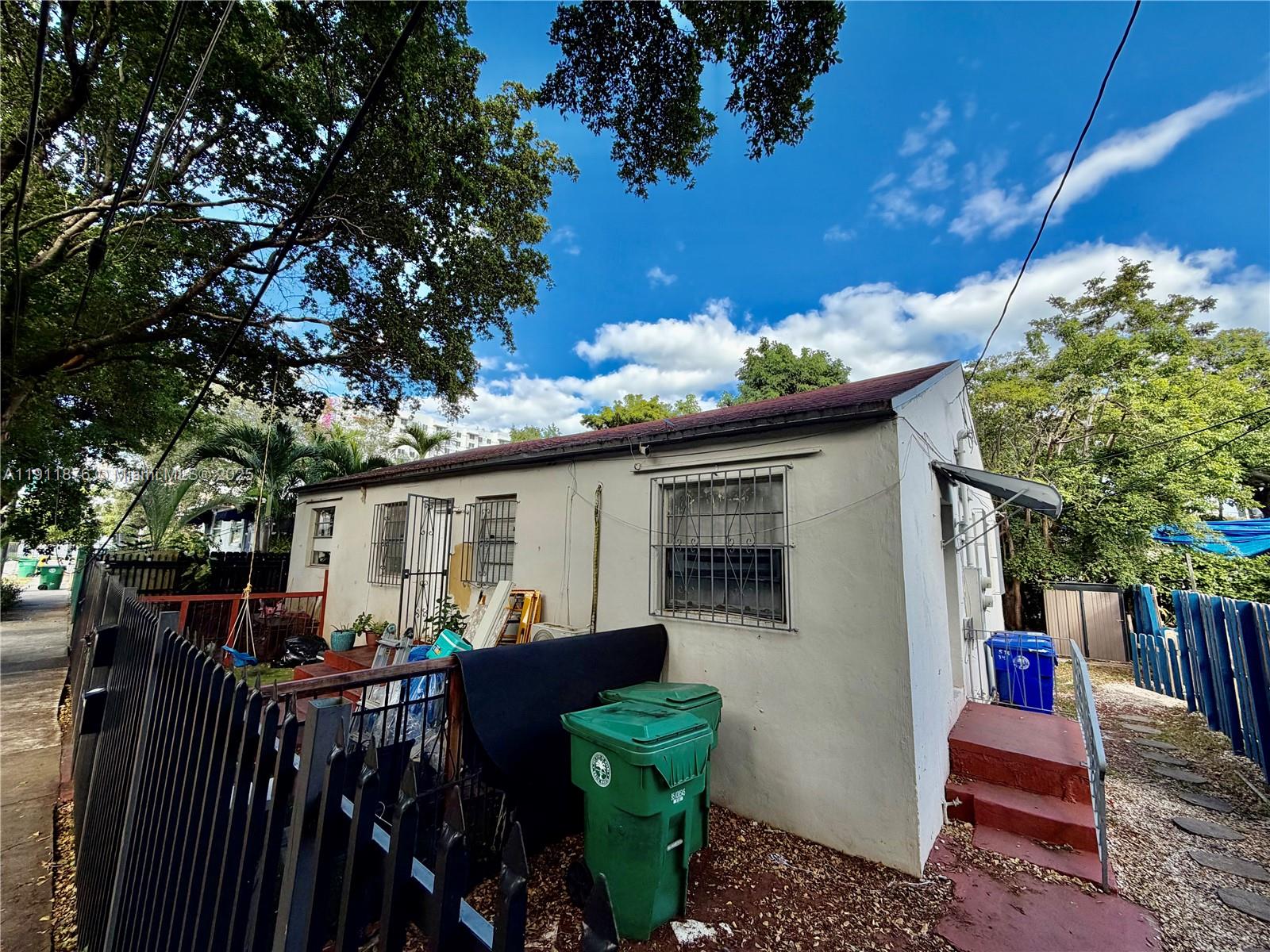 DEVONSHIRE PARK SUB - Residential