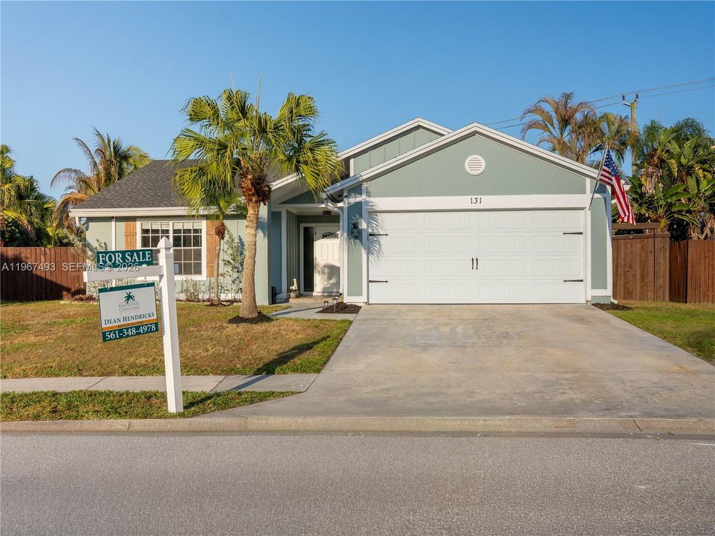 Photo of 131 Rosewood Cir, Jupiter, FL 33458 (MLS # A11967493)
