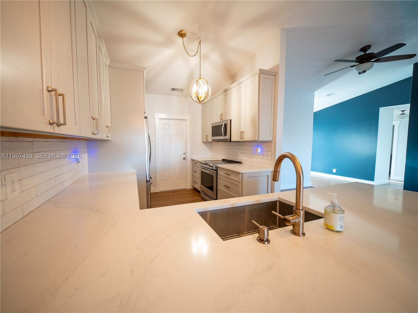 JUPITER VILLAGE PH VII - Residential