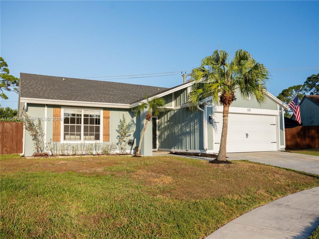 Photo of 131 Rosewood Cir, Jupiter, FL 33458 (MLS # A11967493)
