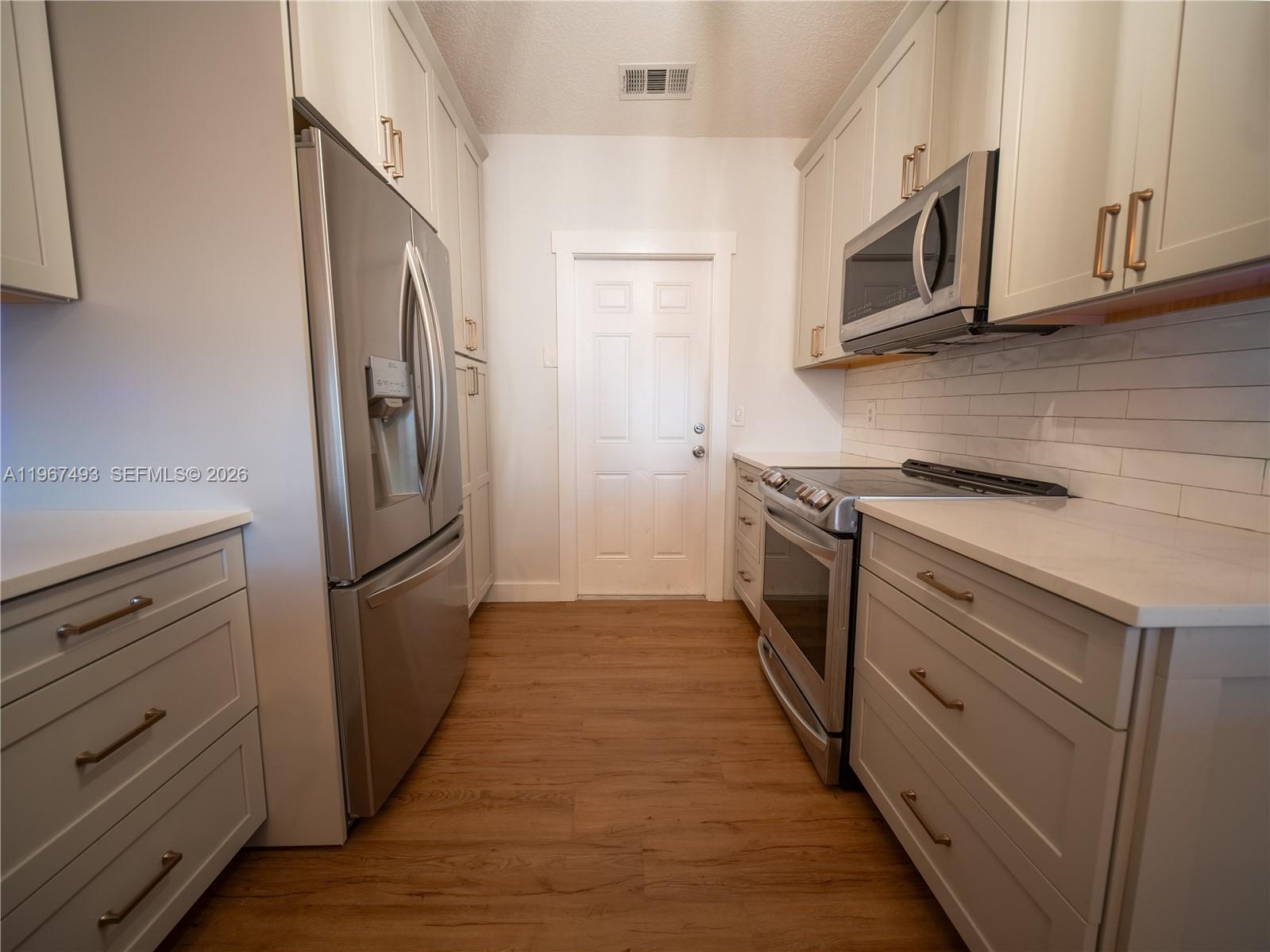 JUPITER VILLAGE PH VII - Residential