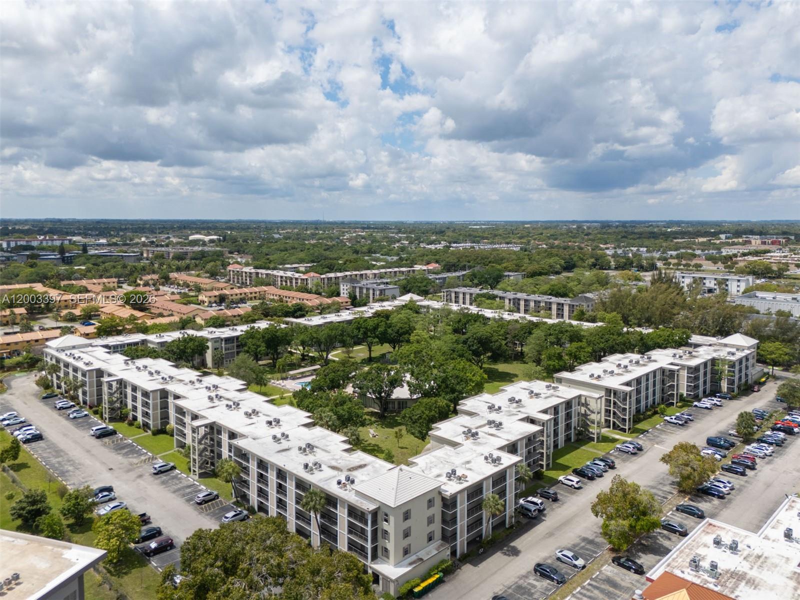CYPRESS CHASE CONDO NO 2 - Residential