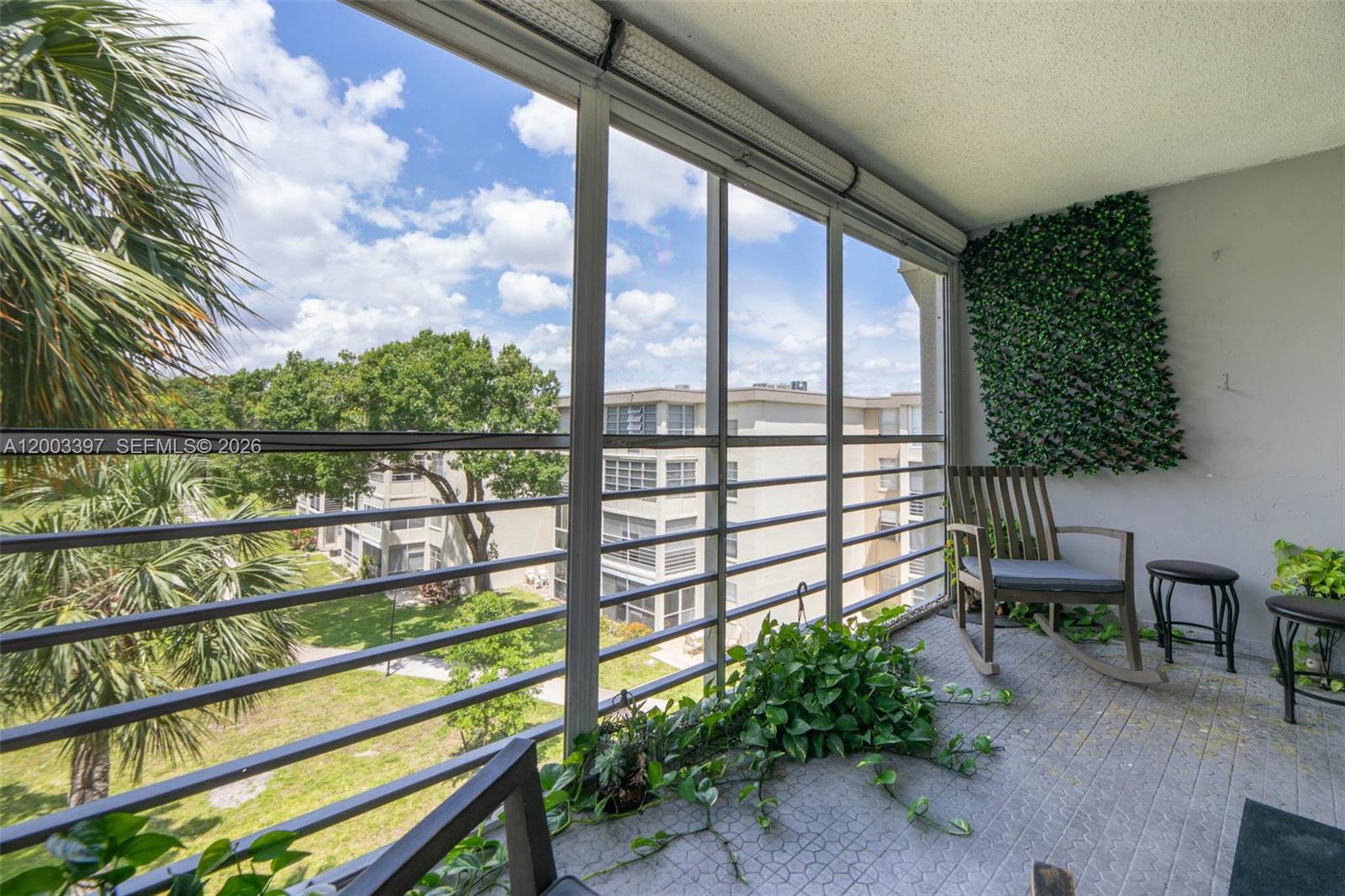 CYPRESS CHASE CONDO NO 2 - Residential