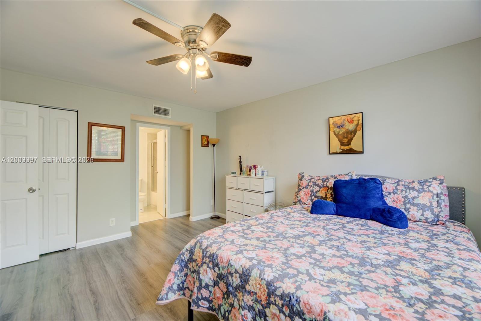 CYPRESS CHASE CONDO NO 2 - Residential