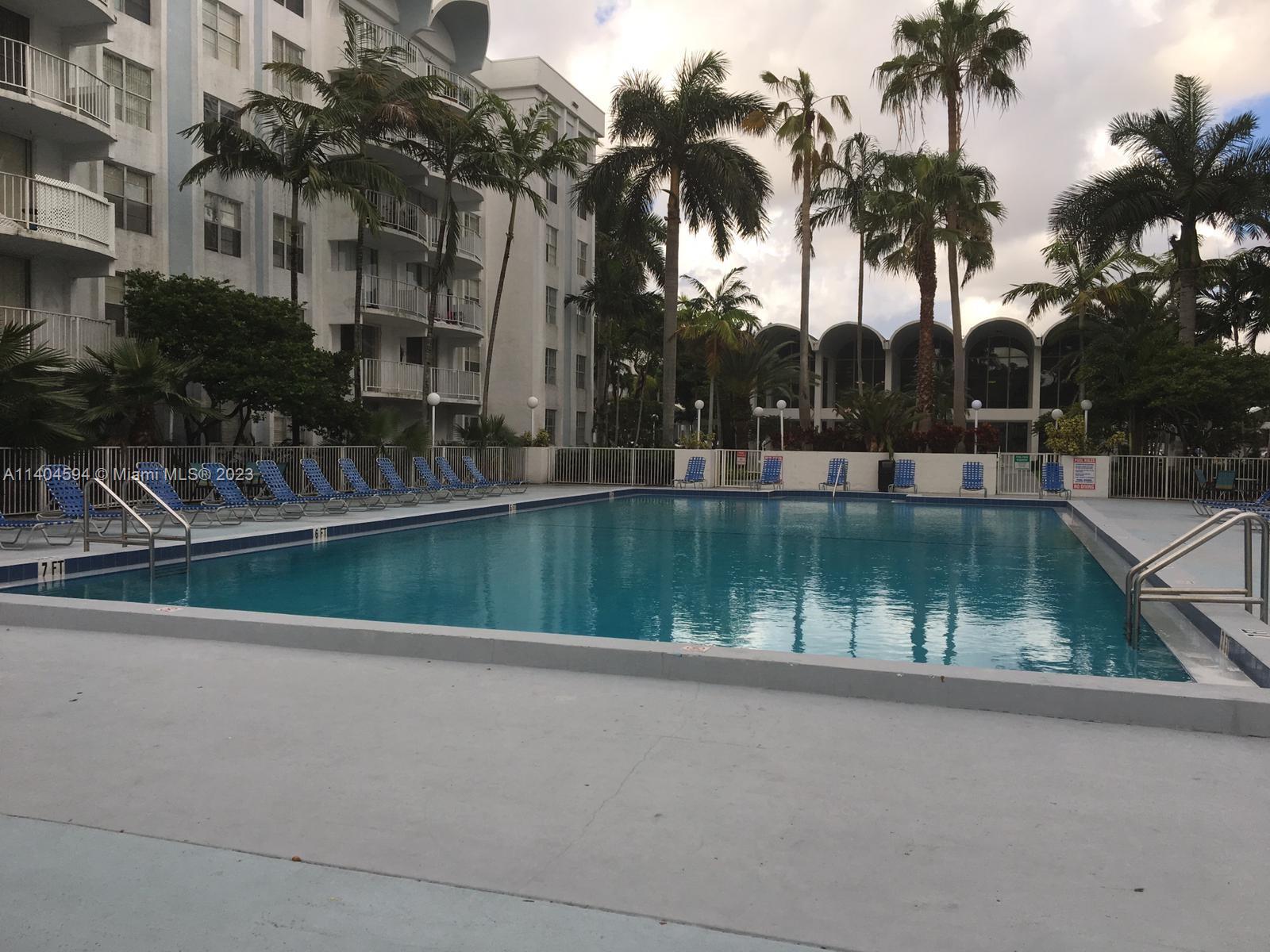 MONTECARLO CONDO - Residential