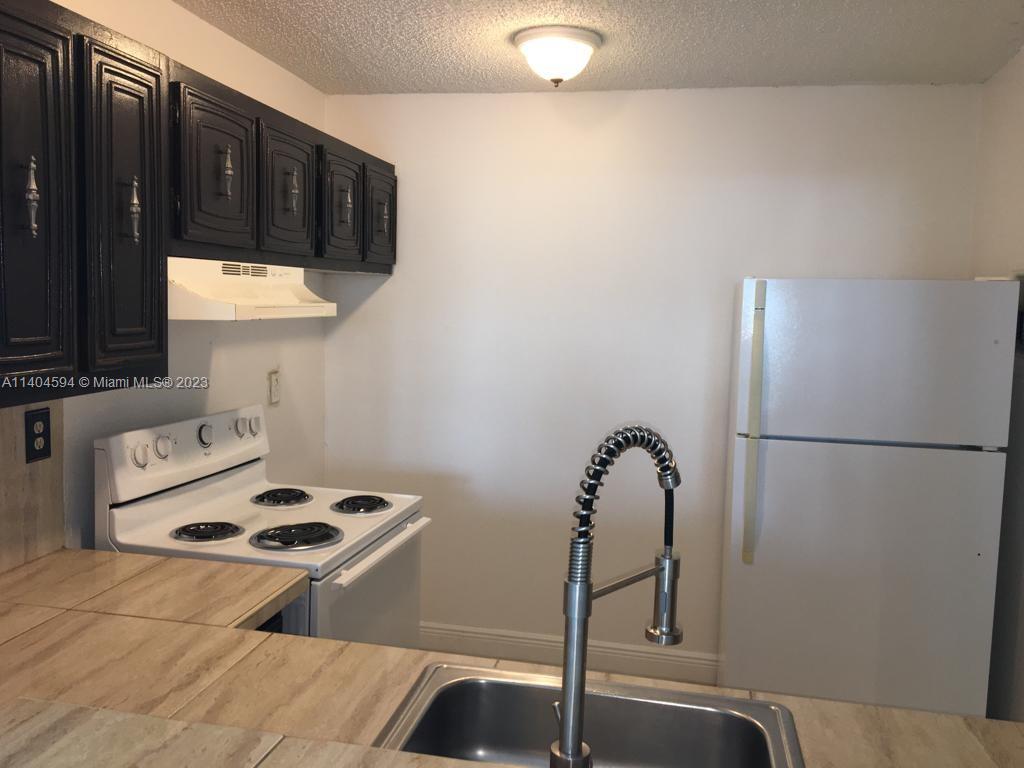 MONTECARLO CONDO - Residential