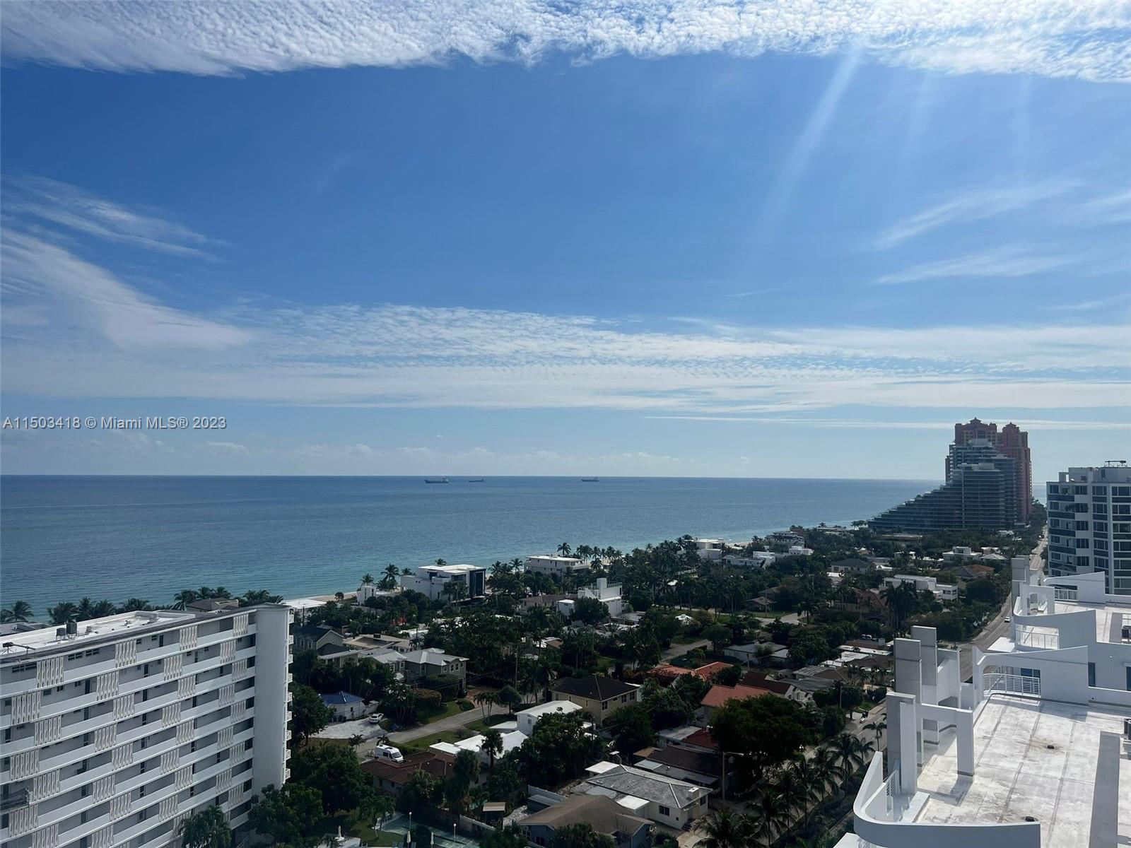 VANTAGE VIEW CONDO - Residential