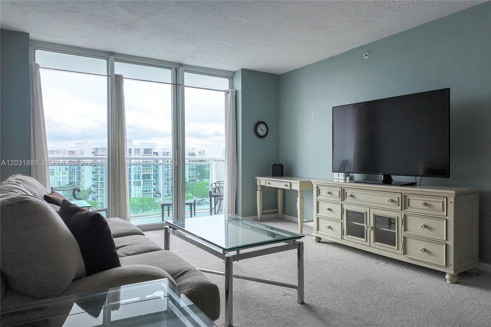 3000 S Ocean Dr 712