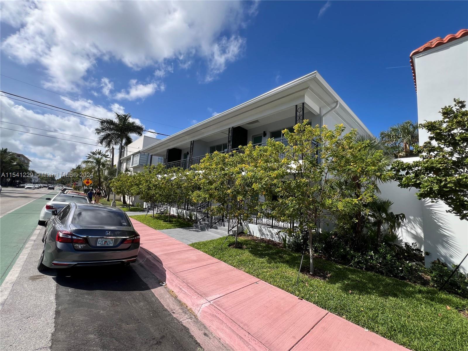 Rental Property at 515 16 4, Miami Beach, Miami-Dade County, Florida - Bedrooms: 2 
Bathrooms: 3  - $4,650 MO.